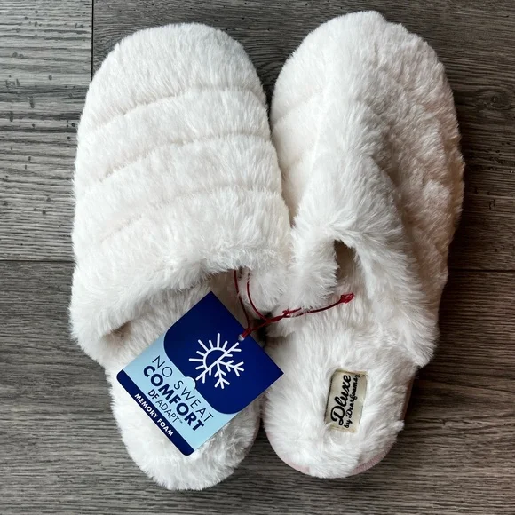 NWT Women’s Dluxe by Dearfoams Kaila Scuff Slippers - Ivory Large - Picture 2 of 5
